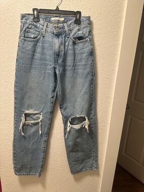 Levi’s 94 Baggy Relaxed Jeans Women’s 26 Distressed Medium Wash Denim Grunge